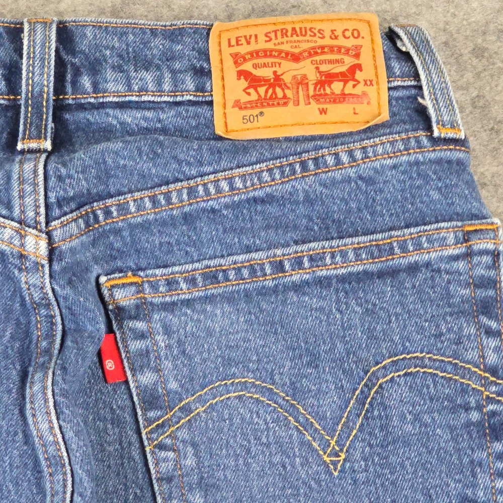Levis 501 Original Fit Straight Leg Jeans Mens 27x27.5 Medium Wash Blue Denim‎